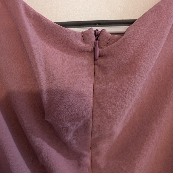 Elegant Formal Dress - Picture 9 of 10